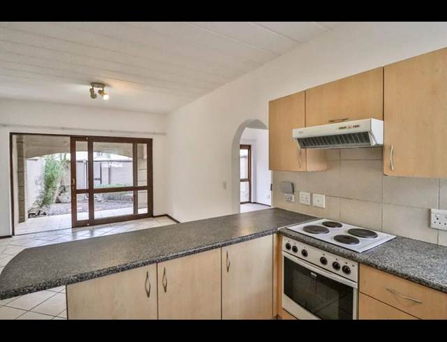 1 BEDROOM PROPERTY TO RENT IN PAULSHOF