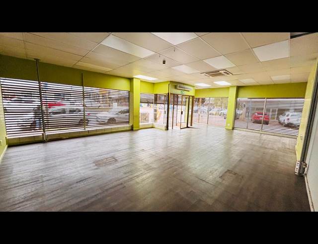 200M² BUILDING TO LET IN KRUGERSDORP CENTRAL