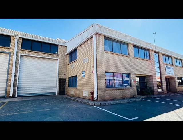 850M² WAREHOUSE TO LET IN STORMILL