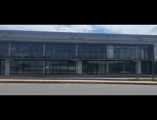 214M² RETAIL TO LET IN RIVERSIDE PARK