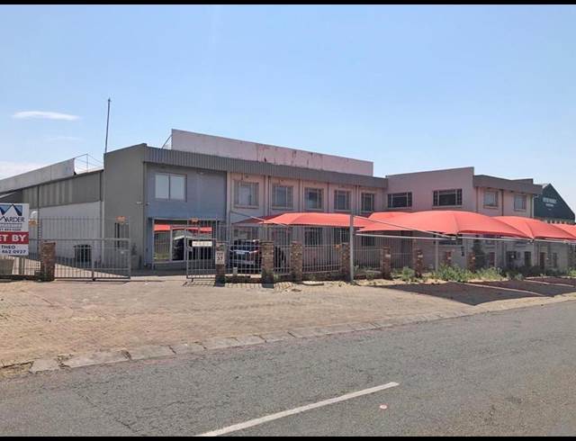 2,800M² WORKSHOP TO LET IN SEBENZA