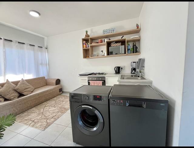2 BEDROOM APARTMENT TO LET IN SHEFFIELD BEACH