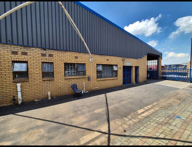 439M² FACTORY TO LET IN WADEVILLE
