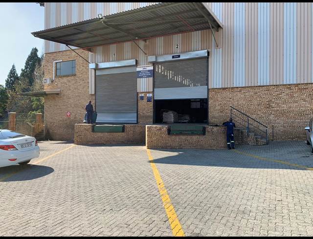 9,489M² WAREHOUSE TO LET IN LASER PARK