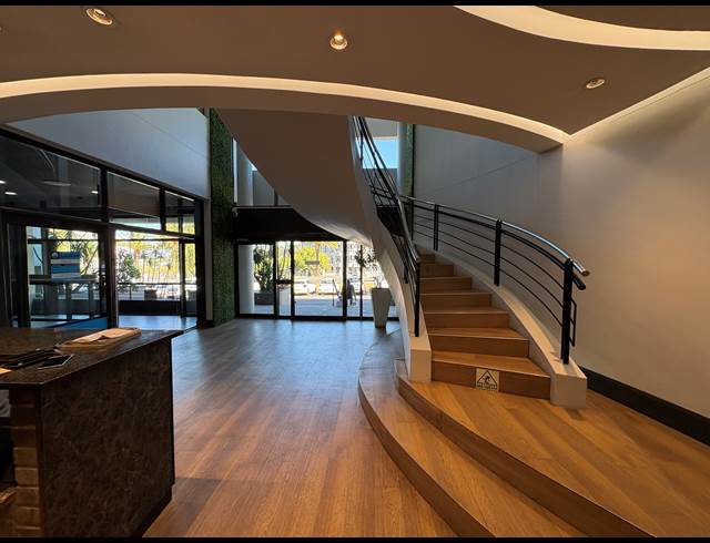 562.40M² OFFICE TO LET IN TYGER VALLEY