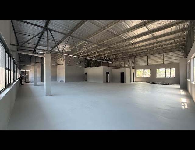 317M² BUSINESS CENTRE TO LET IN UMGENI BUSINESS PARK