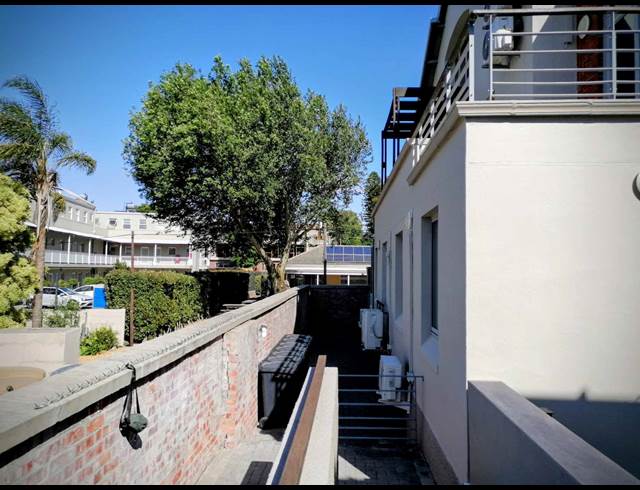215M² OFFICE TO LET IN DURBANVILLE CENTRAL