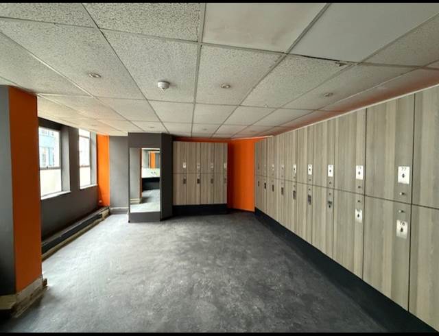 699M² OFFICE TO LET IN CAPE TOWN CITY CENTRE