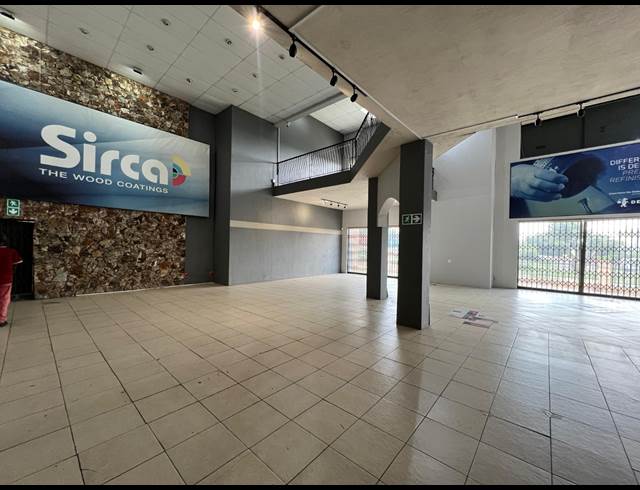 2,617M² WAREHOUSE TO LET IN STRIJDOMPARK