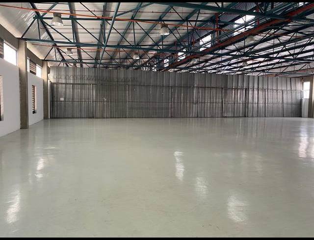 785M² WAREHOUSE TO LET IN NEW GERMANY