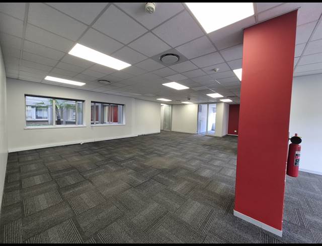 595M² OFFICE TO LET IN SANDTON CENTRAL