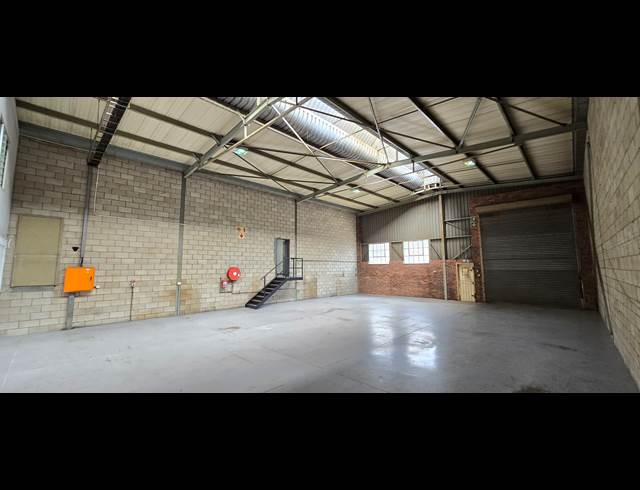 378M² WAREHOUSE TO LET IN KYA SANDS