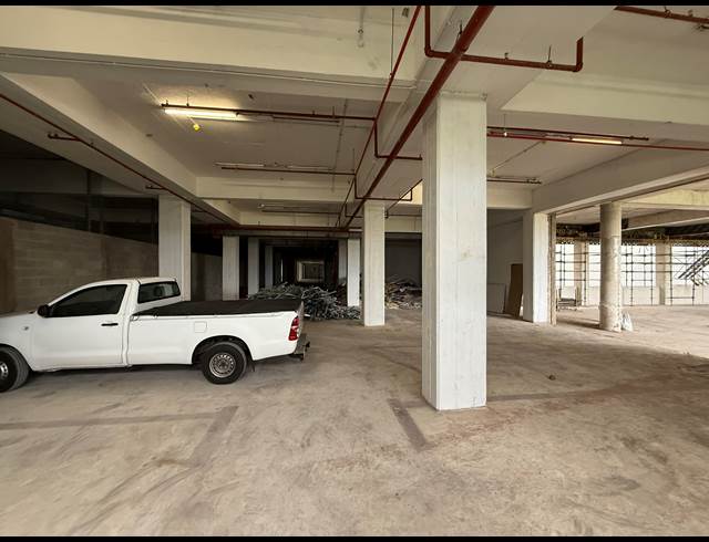 4,097M² WAREHOUSE TO LET IN UMBILO