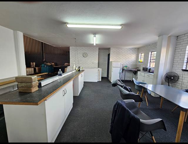 415M² MINI FACTORY TO LET IN KYA SANDS