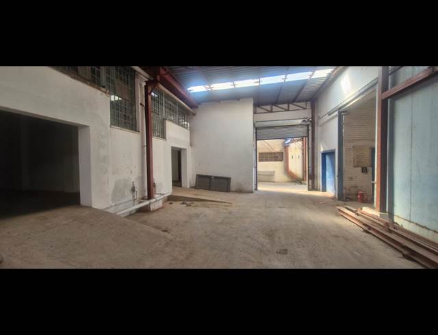 70M² WAREHOUSE TO LET IN SELBY