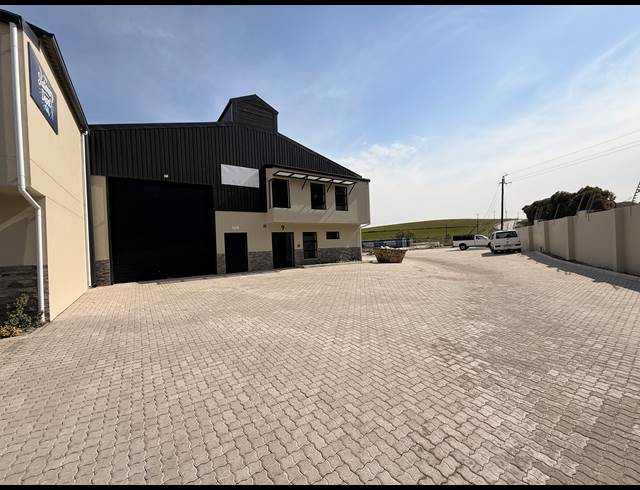 386M² WAREHOUSE TO LET IN ATLAS GARDENS