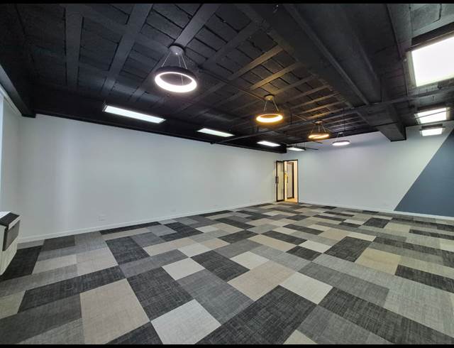 84M² OFFICE TO LET IN ROSEBANK