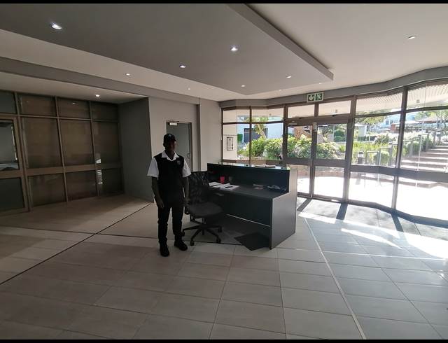 218M² BUILDING TO LET IN TYGER VALLEY
