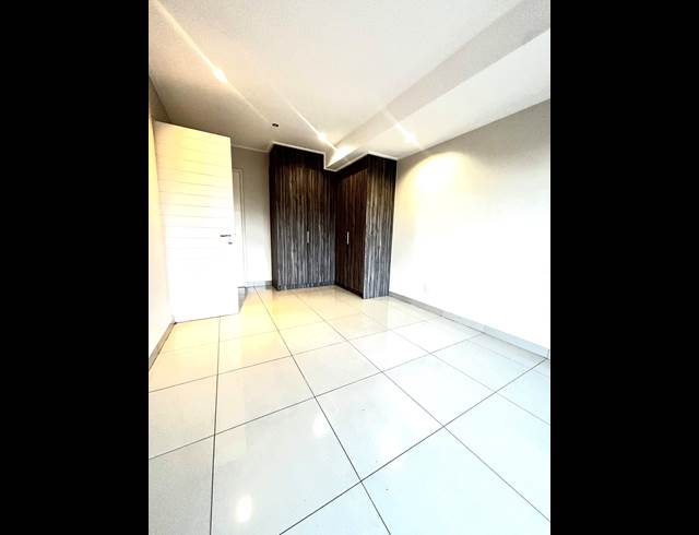 2 BEDROOM APARTMENT TO LET IN PARKMORE
