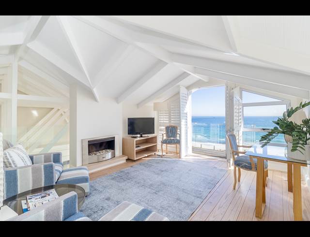 4 BEDROOM HOUSE TO LET IN CLIFTON