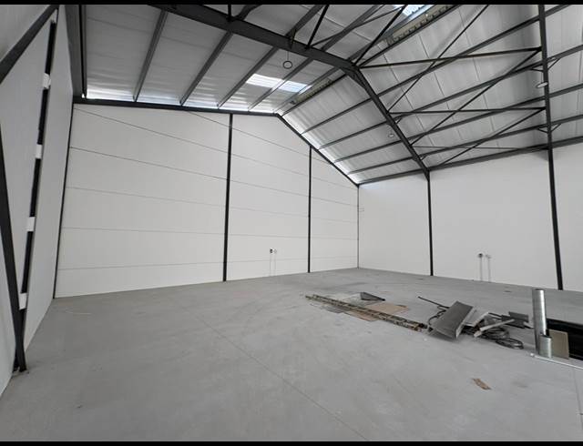 429M² WAREHOUSE TO LET IN FIRGROVE