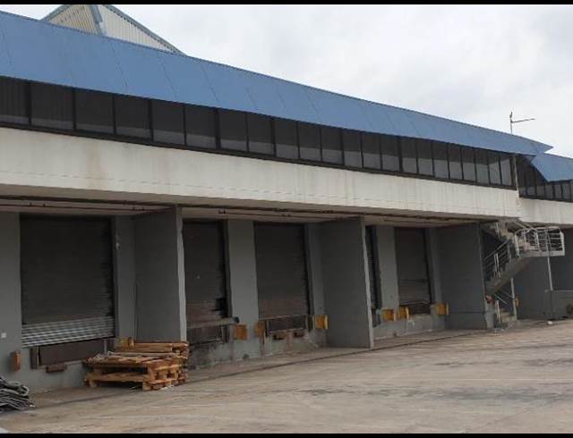 180M² WAREHOUSE TO LET IN PROSPECTON INDUSTRIAL