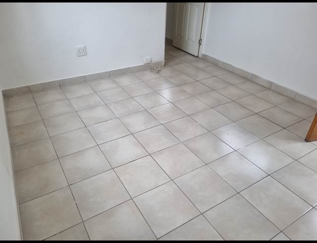1 BEDROOM APARTMENT TO LET IN UMGENI PARK