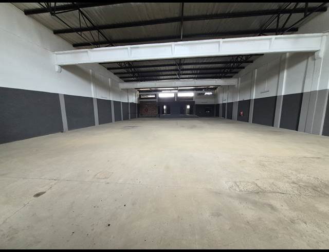505M² WAREHOUSE TO LET IN DENVER
