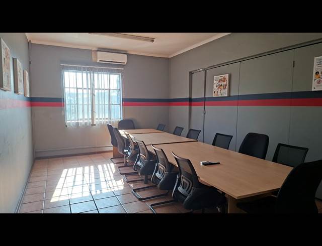 547M² OFFICE TO LET IN NELSPRUIT CENTRAL