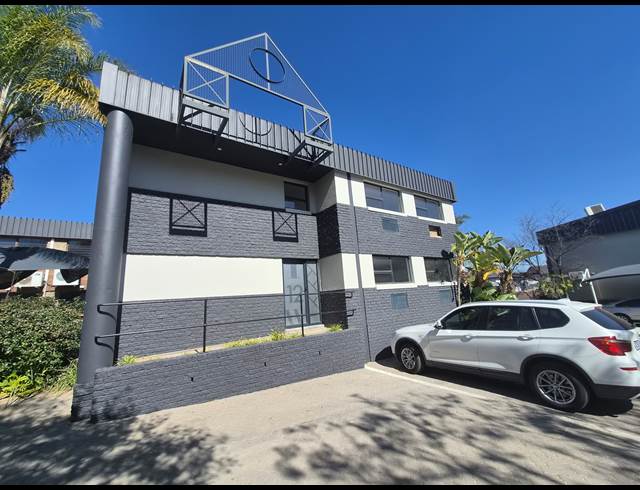 252M² WAREHOUSE TO LET IN ALLANDALE