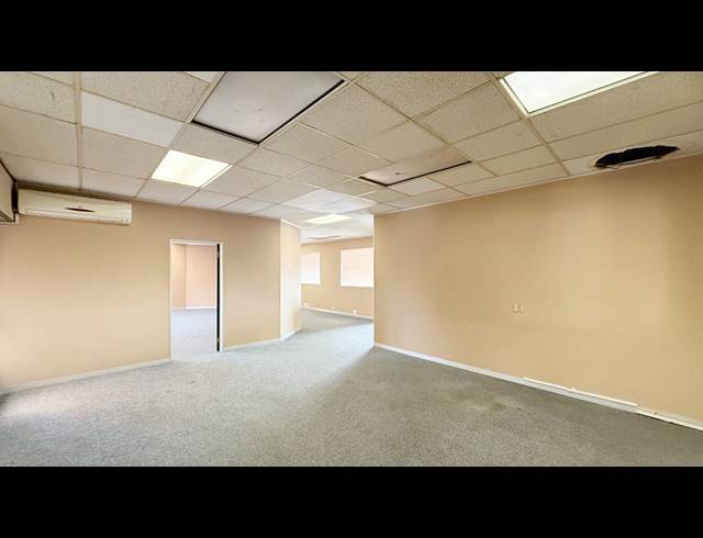 877M² OFFICE TO LET IN ALRODE