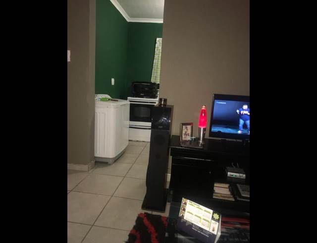 1 BEDROOM PROPERTY TO RENT IN HOSPITAL VIEW