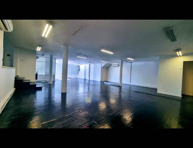 282M² RETAIL TO LET IN WINDERMERE