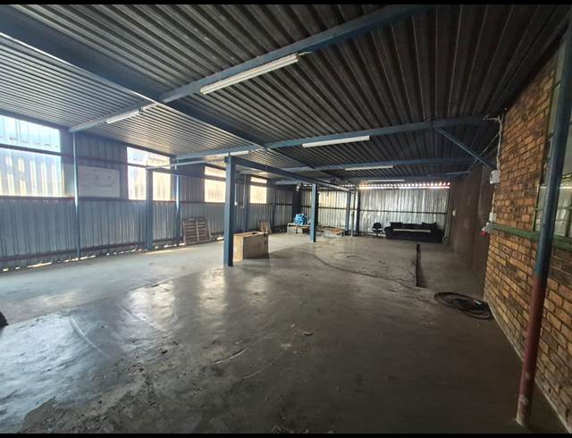 500M² WAREHOUSE TO LET IN ALRODE SOUTH