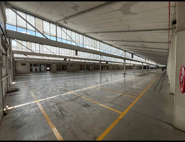 9,000M² WAREHOUSE TO LET IN NEW ERA