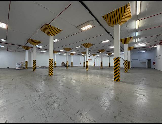 3,456M² WAREHOUSE TO LET IN NEW GERMANY