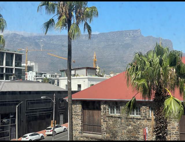 190M² OFFICE TO LET IN DE WATERKANT