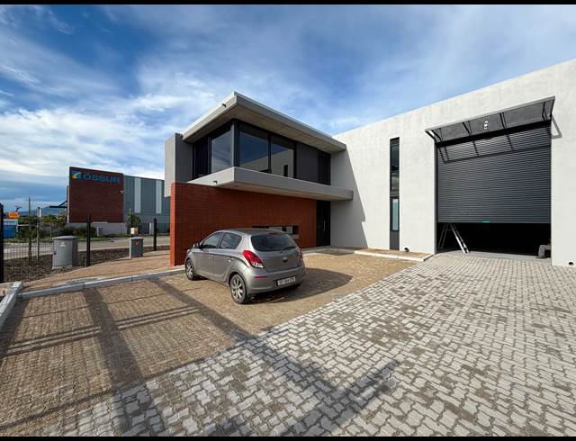 305M² WAREHOUSE TO LET IN STONEWOOD SECURITY ESTATE