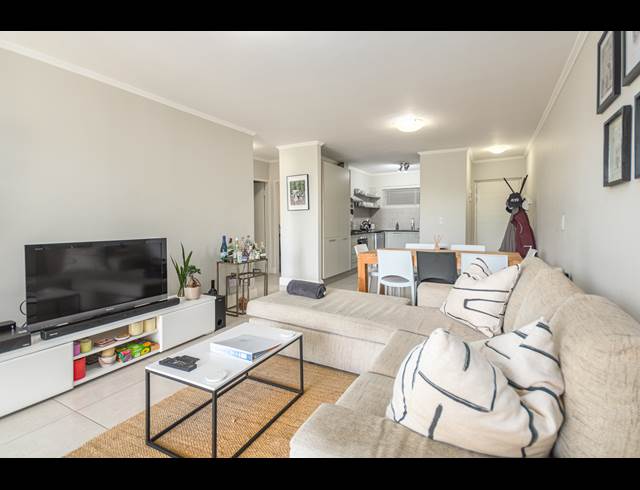 2 BEDROOM APARTMENT TO LET IN CENTURY CITY