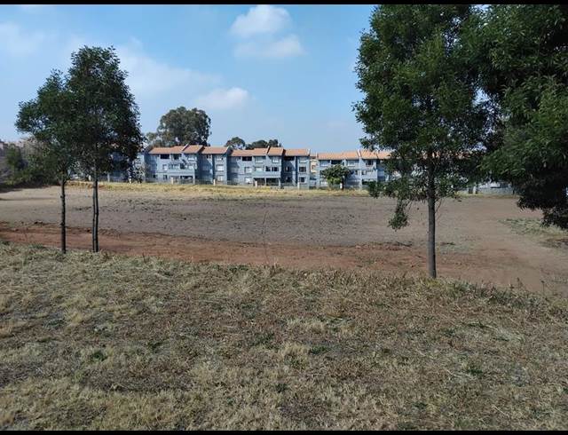 BUSINESS PROPERTY TO RENT IN PRIMROSE