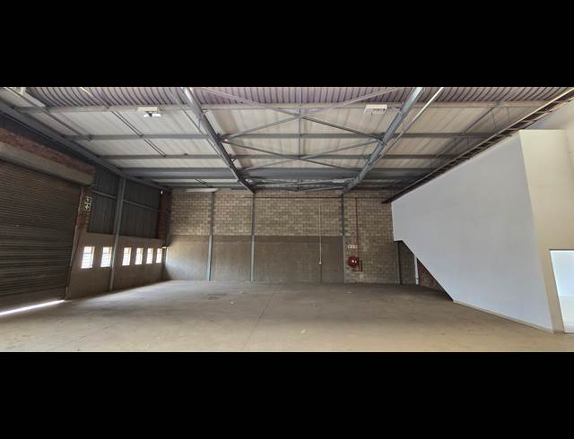 534M² WAREHOUSE TO LET IN KYA SANDS