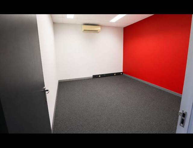 265M² OFFICE TO LET IN NELSPRUIT EXT 14