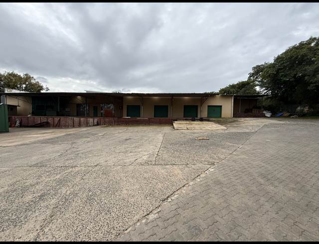 4,000M² WAREHOUSE TO LET IN MULDERSDRIFT