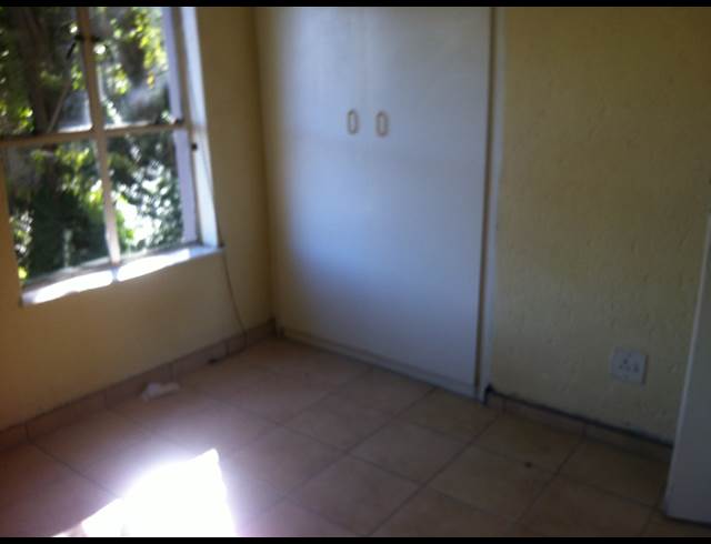 1 bed property to rent in SUIDEROORD