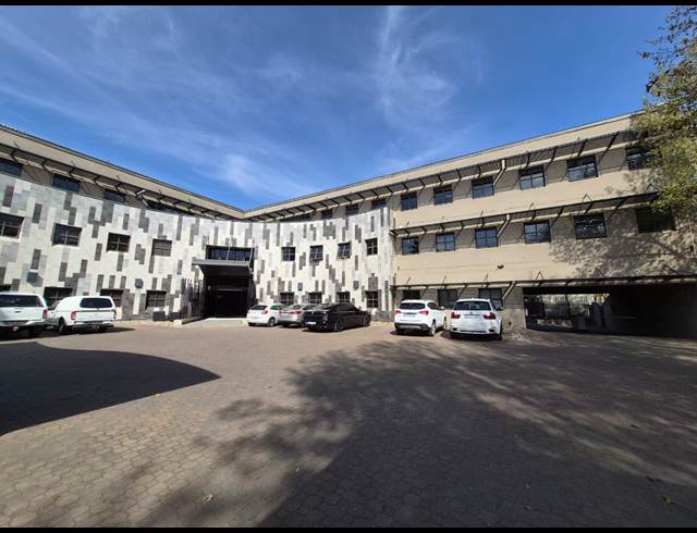 45M² OFFICE TO LET IN ILLOVO