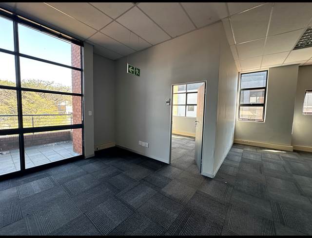 93.50M² OFFICE TO LET IN HIGHVELD TECHNOPARK