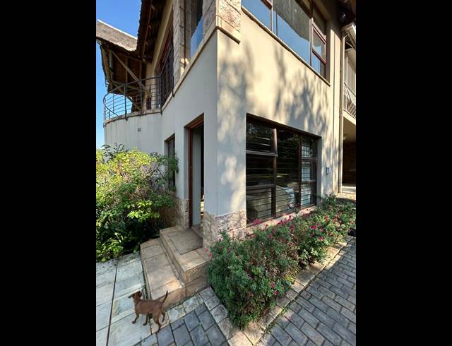 1 BEDROOM FLAT TO LET IN SCHOEMANSVILLE