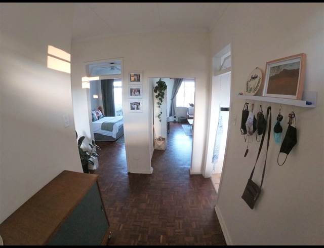 1 bed property to rent in PARKTOWN NORTH