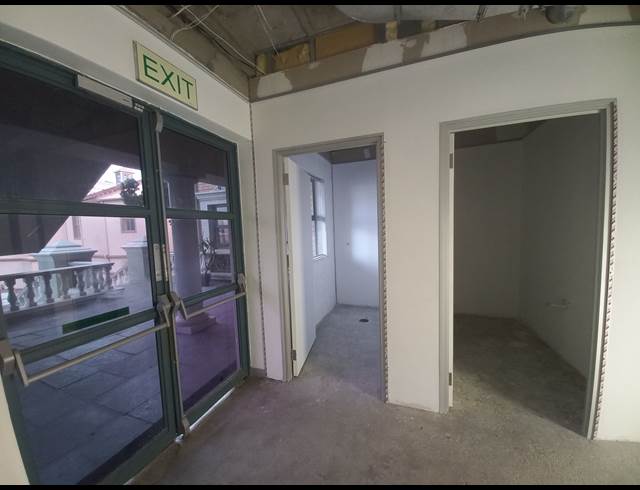 454M² OFFICE TO LET IN CENTURY CITY