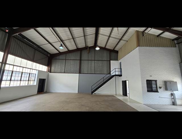 255M² WAREHOUSE TO LET IN ROBERTVILLE